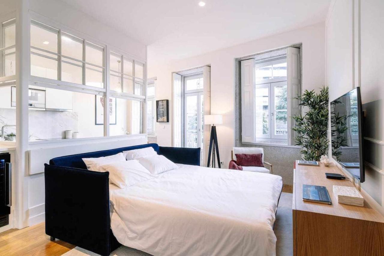 Brunos Wine House Apartment บีลาโนวาเดกายา ภายนอก รูปภาพ