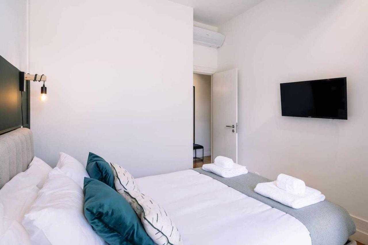Brunos Wine House Apartment บีลาโนวาเดกายา ภายนอก รูปภาพ
