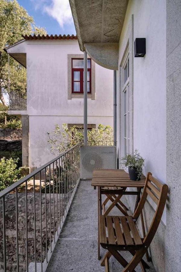 Brunos Wine House Apartment บีลาโนวาเดกายา ภายนอก รูปภาพ