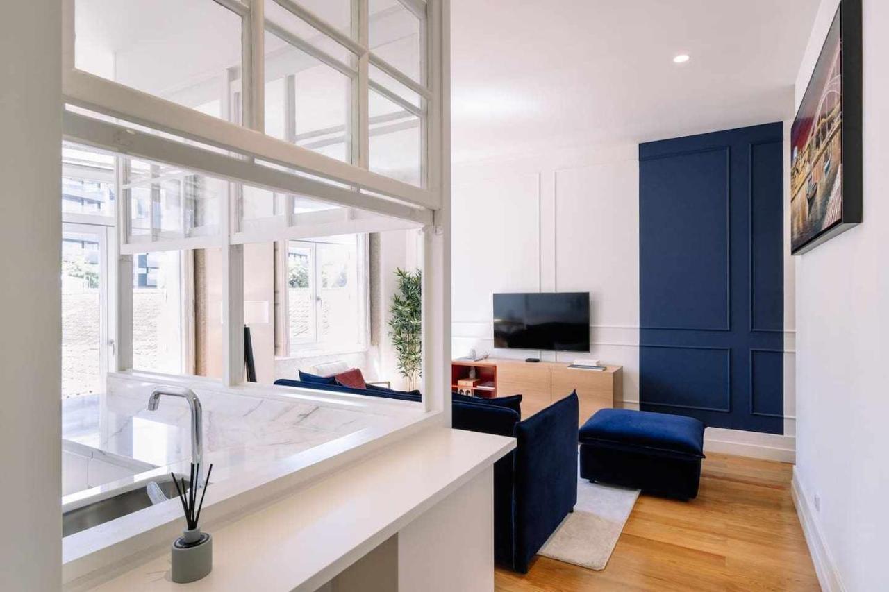 Brunos Wine House Apartment บีลาโนวาเดกายา ภายนอก รูปภาพ