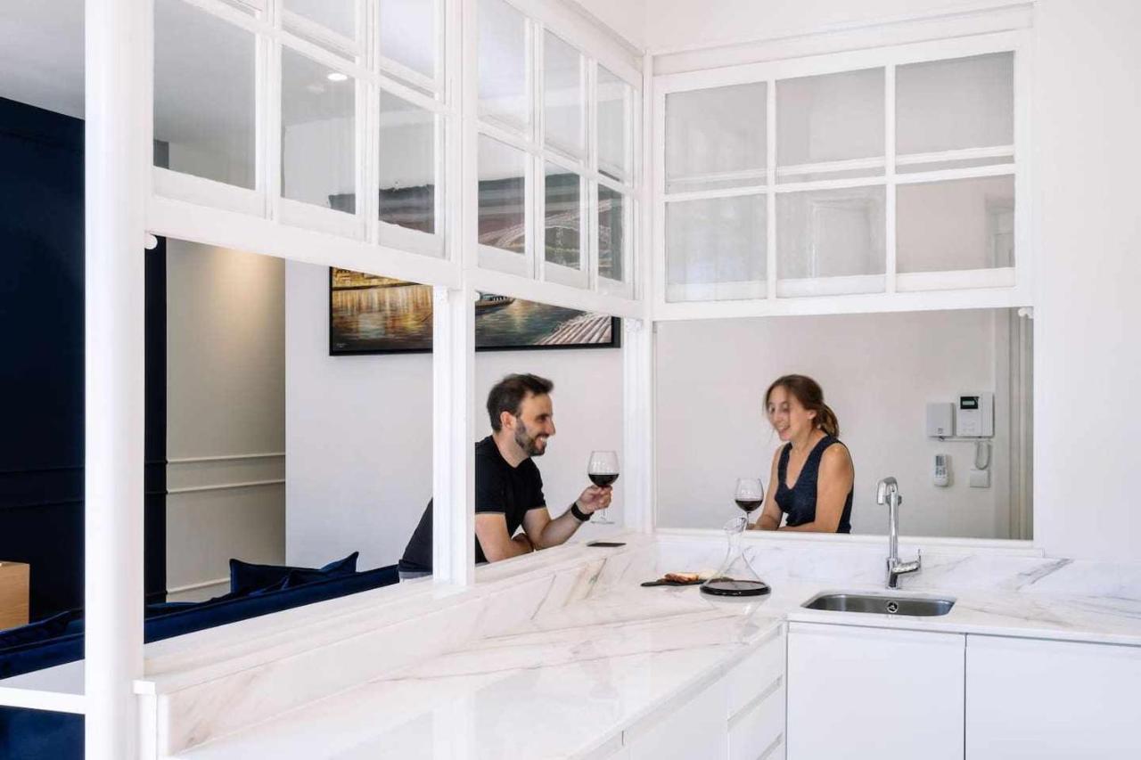Brunos Wine House Apartment บีลาโนวาเดกายา ภายนอก รูปภาพ